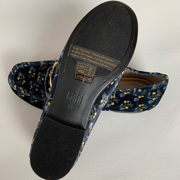 CAbi navy floral velvet loafers style 6005 size 7 - Picture 5 of 5